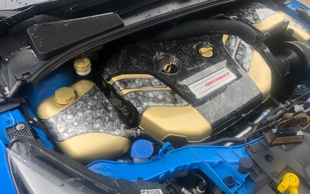 Ford Focus Rs Interior, Bodykit and engine bay hydro dipped in carbon fibre and custom design