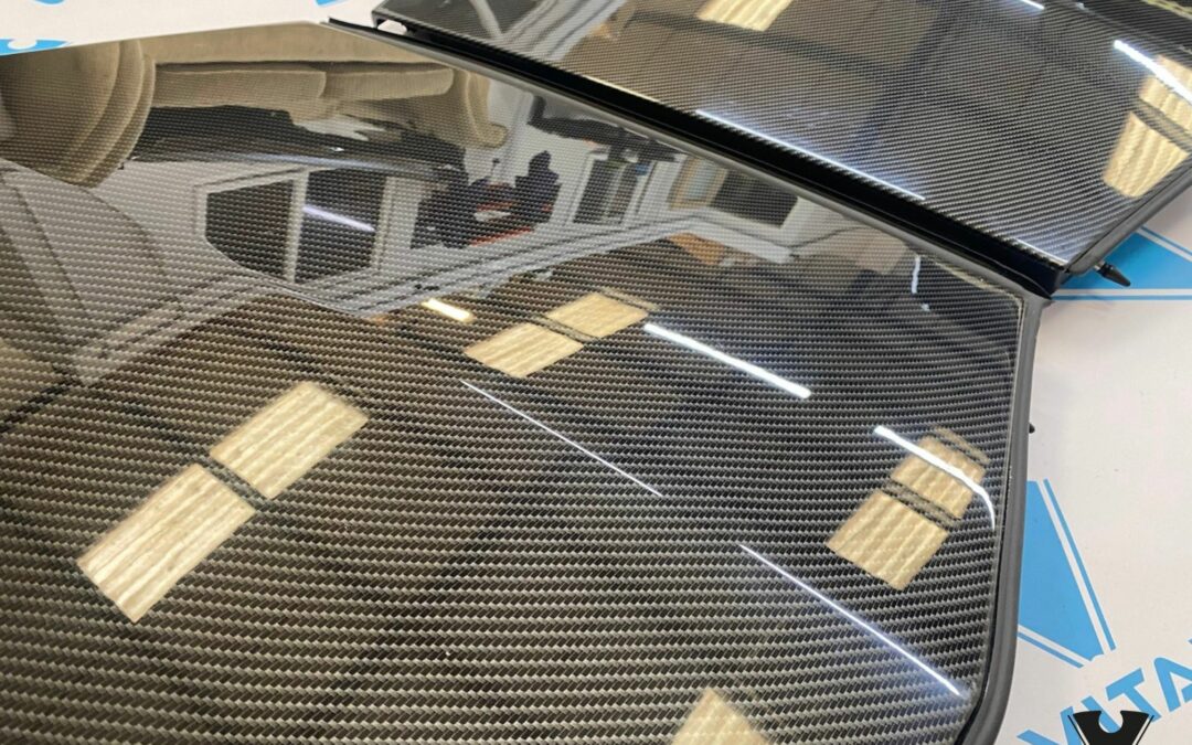 Lamborghini roof panels hydro dipped in carbon fibre