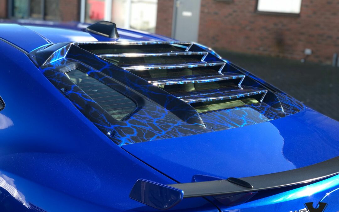 Subaru Louvre hydro dipped in blue lightening