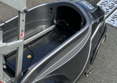 Golf Powerchair Finished in Carbon Fibre and Anthracite with Custom Logos, side mudguard and body